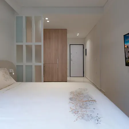 Luxury Living-suite 4 Apartment